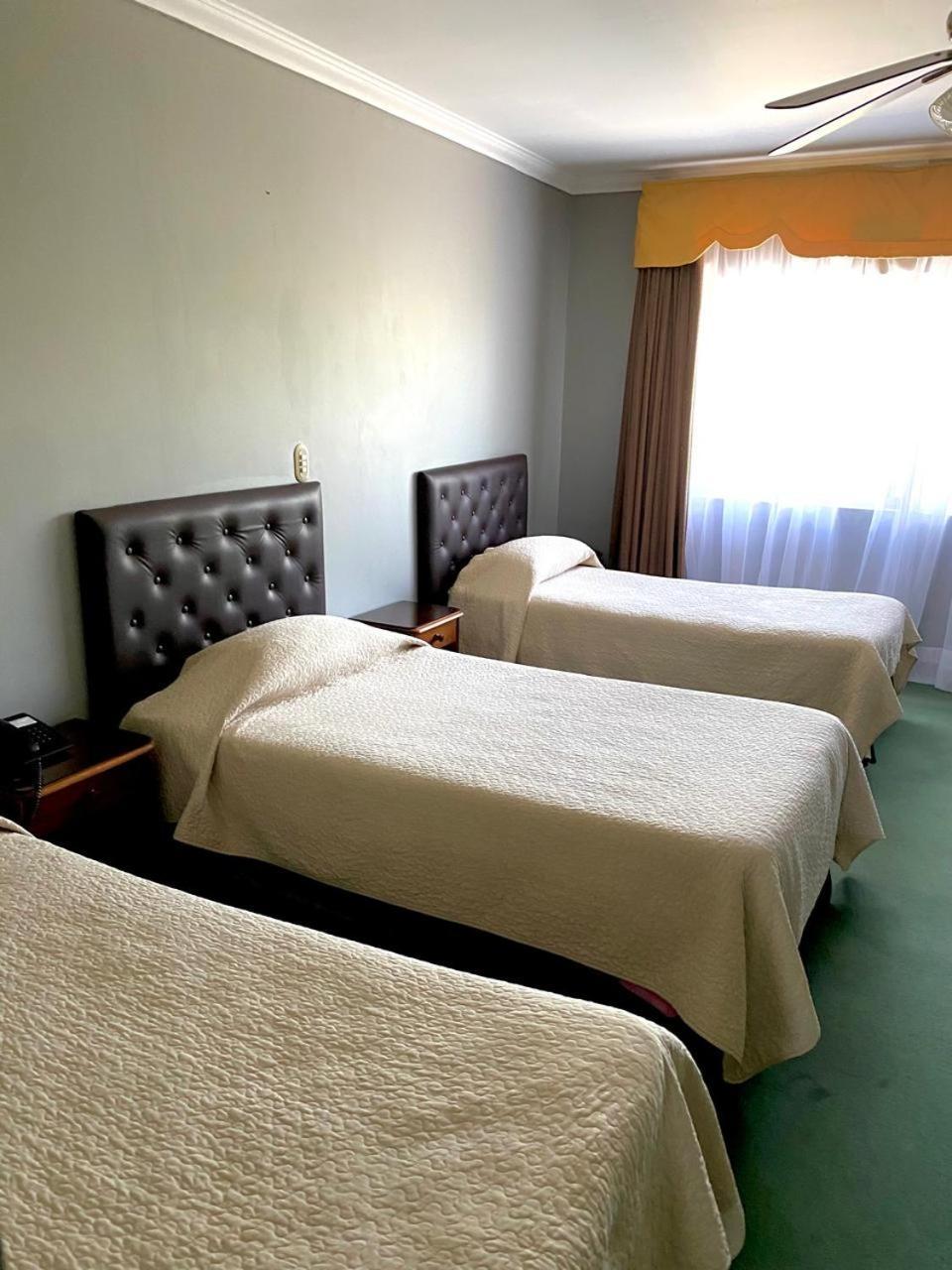 Hotel Econohotel Лос-Анхелес Экстерьер фото